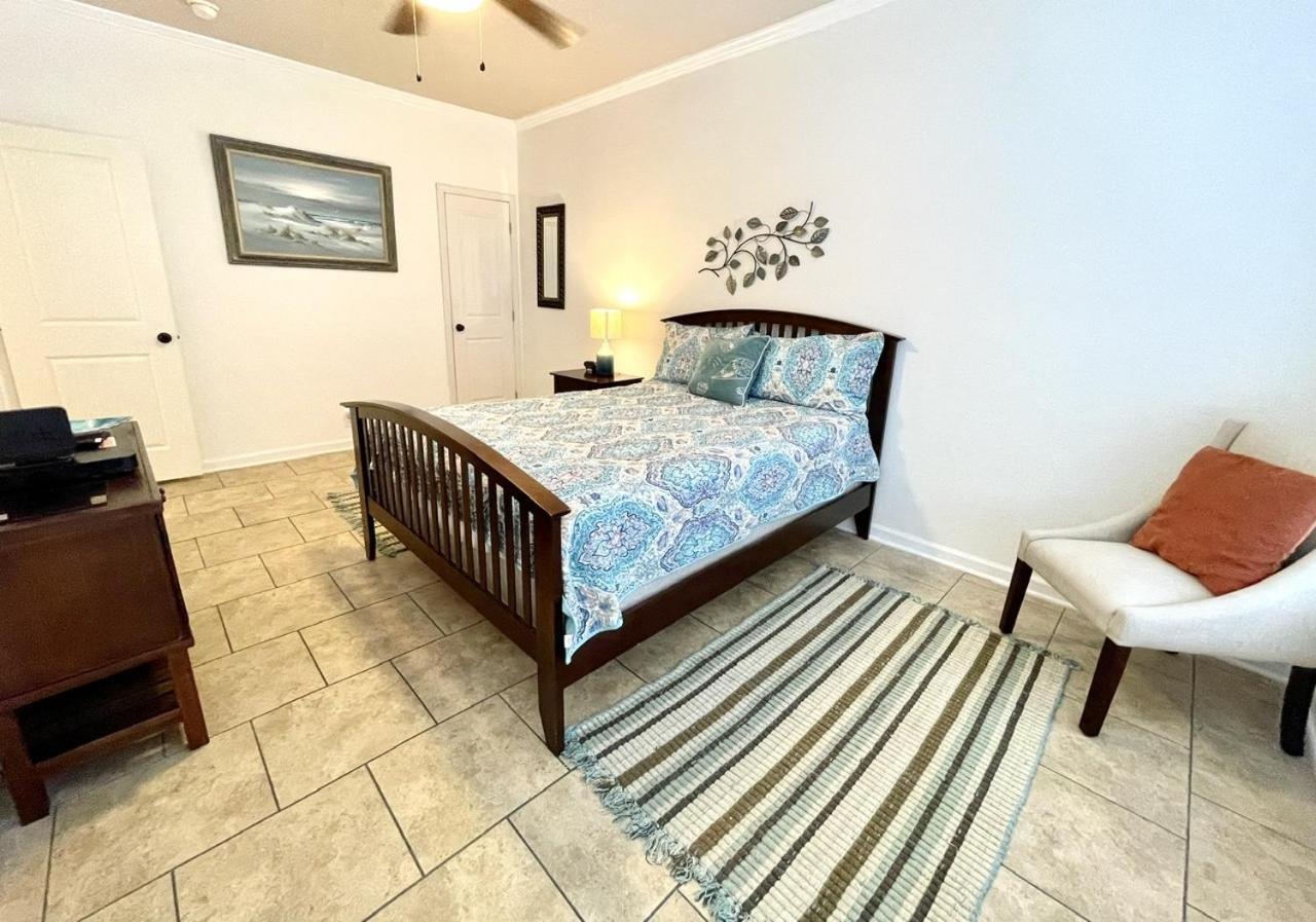 Mermaid Mansion Home Crystal Beach Extérieur photo